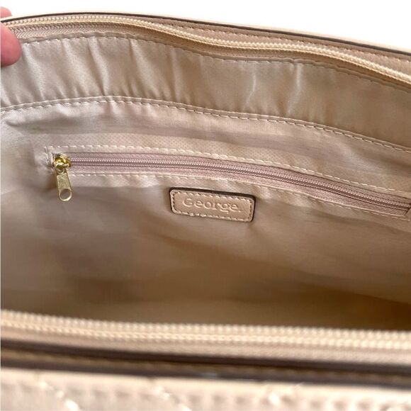 Quilted Chevron Beige Shoulder Tote Bag - Picture 10 of 10